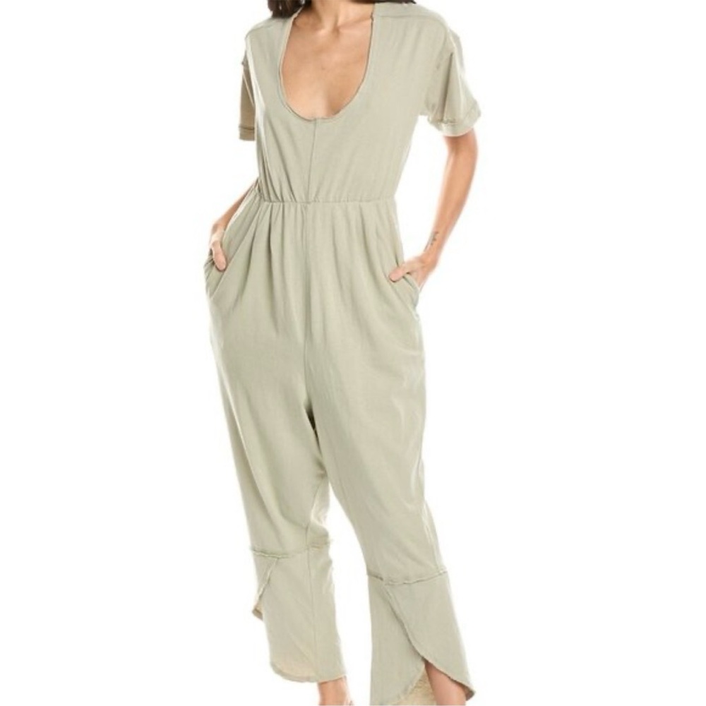 Free People Good Side Light Sage Scoop-Neck Jumpsuit size
Large - Picture 2 of 13